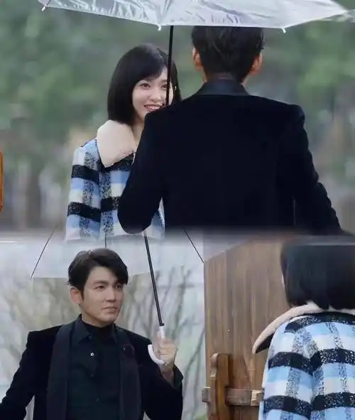 《王牌8》,难受的不只沈腾,还有被回忆梗创飞的观众_唐嫣_表演_钟汉良