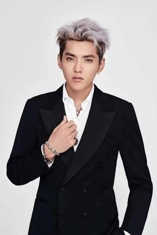 全国知了声声西装礼服定制-【明星案例】吴亦凡-中国婚博会官网