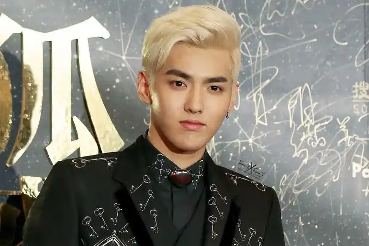 【打包】141223 吴亦凡 搜狐时尚盛典 cr:各家 100p