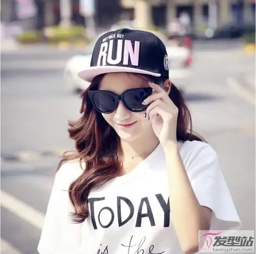 棒球帽适合什么发型运动风搭配赚足回头率