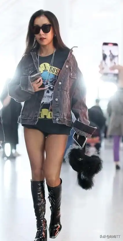 吉克隽逸身穿皮裤出席时尚(内地最黑女星吉克隽逸)(2)