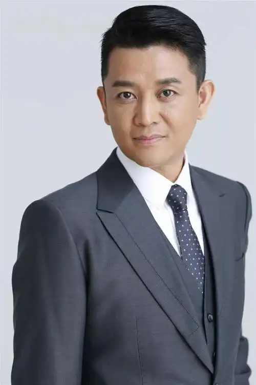 p>陶淳,上海电视台新闻综合频道资深节目主持人,毕业于 a target="