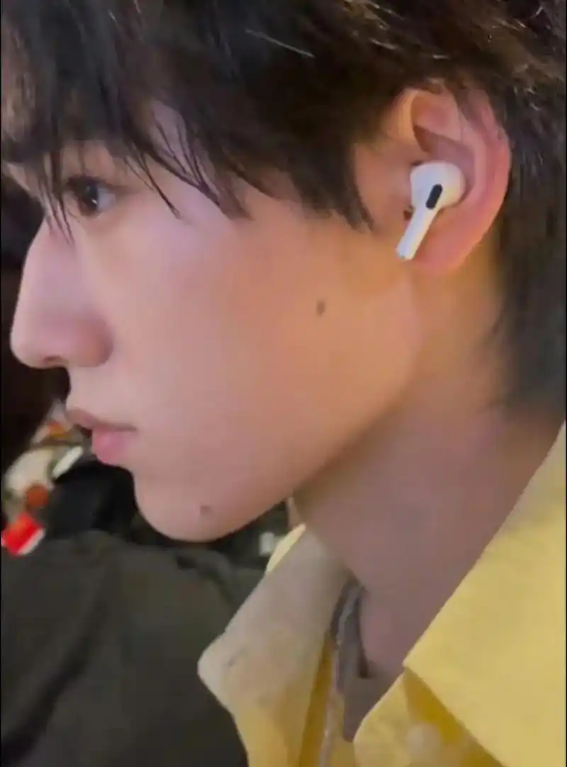 你生图和素颜有宋亚轩顶吗#宋亚轩 #生图#素颜 #宋亚轩隔段