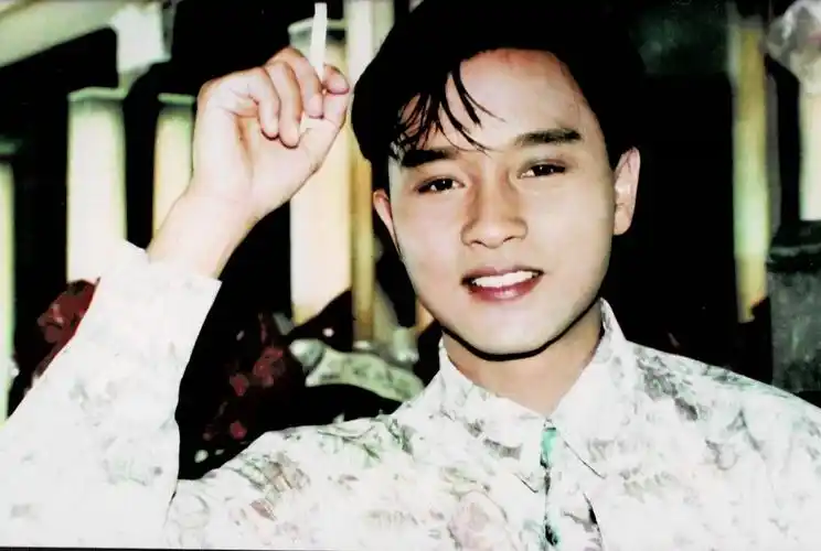 1985年欢乐今宵,29歳生日会和第一次表演_资讯旧闻_张国荣足迹站