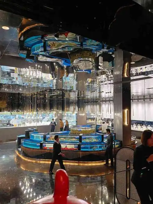 拾樾餐厅-"莫图鲁尼系列的第四家新店.虽然知道口味一.