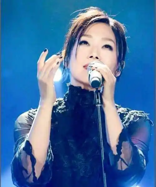 林忆莲:离开她李宗盛失落,53岁与新男友分手,活在爱情里的一生_陈辉虹