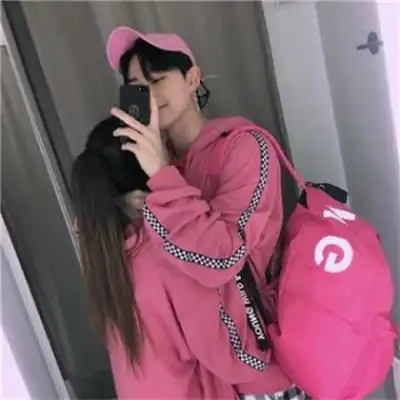 情侣头像亲吻暧昧高清图片热恋中的情侣高清真人图片大全