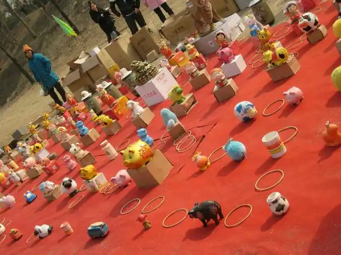 套圈圈活动,赢取精美礼品!