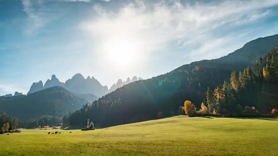 意大利拉努伊圣约翰教堂4k风景壁纸3840x2160_4k风景图片高清壁纸