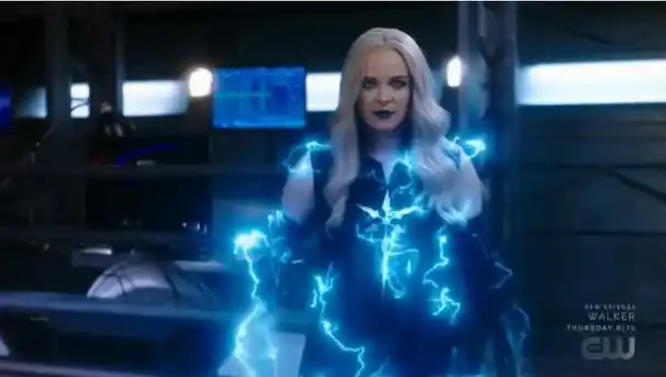 《闪电侠》第七季第二集,剧情终于不水了!