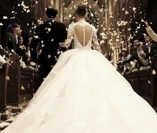 霸道周董被昆凌认证为小公主,网友:甜炸,好恩爱