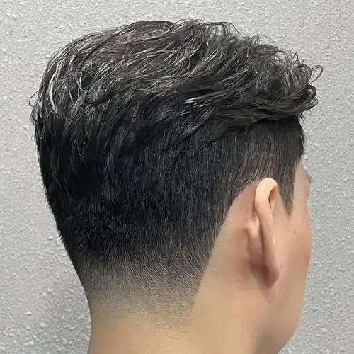 最火男发15款,背头烫发小寸头,想不帅都难插图