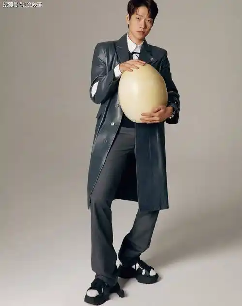 魏大勋潮流时尚风格写真