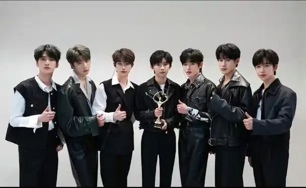 网传tnt演唱会官宣时间已定?跟三代练习生共用同个舞台团队