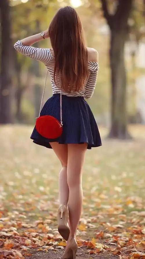 完美大长腿的背影,是一幅行走的图画 676767