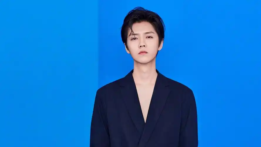 鹿晗新专写真高清电脑桌面壁纸壁纸