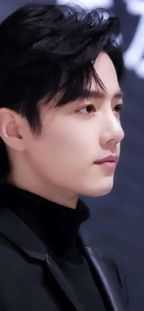 肖战壁纸图片高清笑容满屏肖战高清全屏壁纸