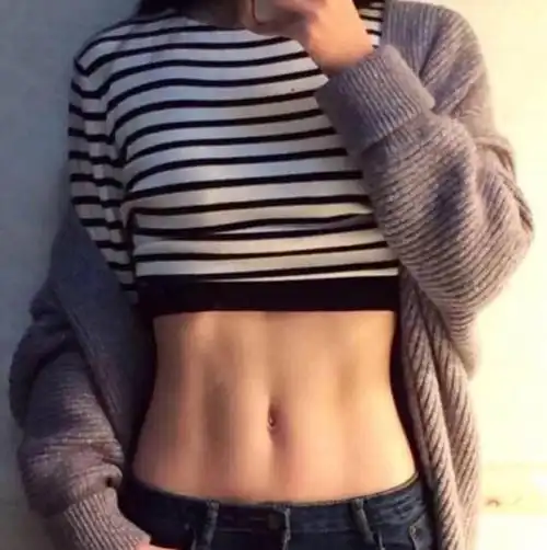 女生的马甲线是不是只有健身的男人能欣赏得来?