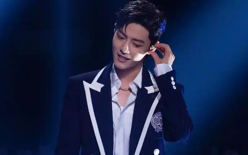 肖战618沸腾之夜歌曲合集让我留在你身边竹石舞台战yyds