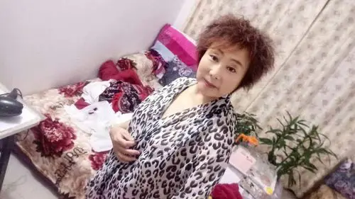 56岁离异女征婚照片(id:99394082)_广西桂林征婚交友_珍爱网