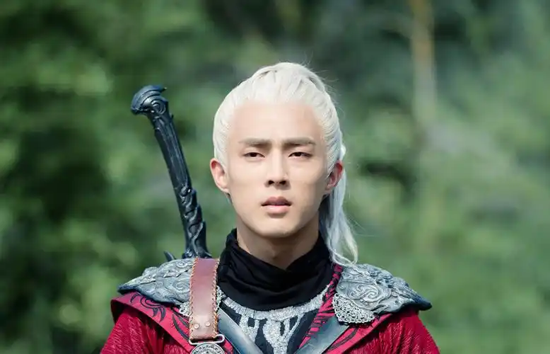 裴子添《玄门大师》剧照图片_电视剧_美桌网