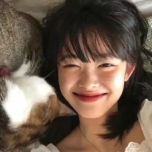 笑起来超好看的女生头像爱笑的女孩子运气不会差