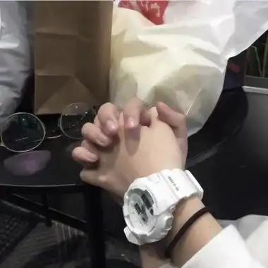 高清好看的手图情侣头像图片