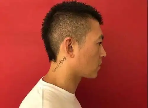 发际线高的男士头发应该怎么剪?