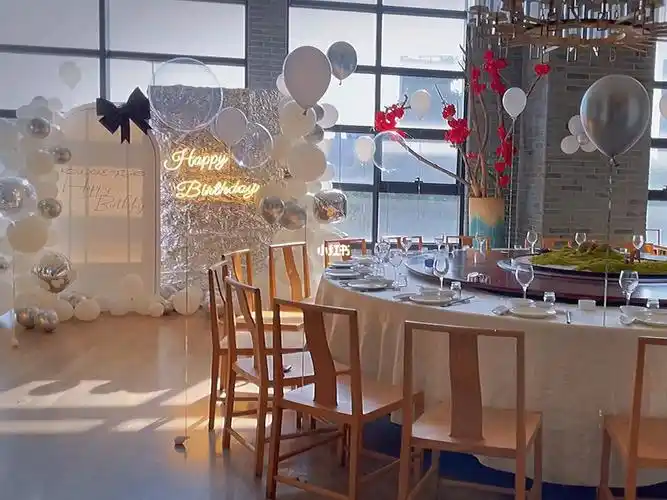 生日餐厅布置73