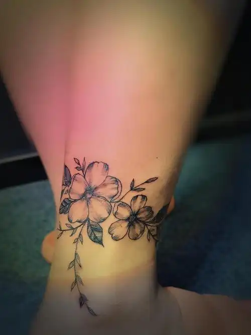 素花脚环_纹身图案手稿图片_小雨的纹身作品集