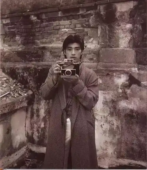 电视剧照_如果爱剧照金城武高清_金城武电视剧照