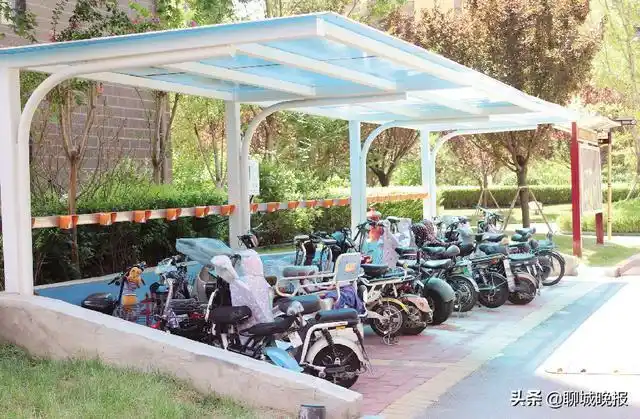 电动自行车停放和充电难题如何化解