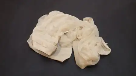 垃圾桶上套一个丝袜,作用真大,一年能省下不少钱,真实用