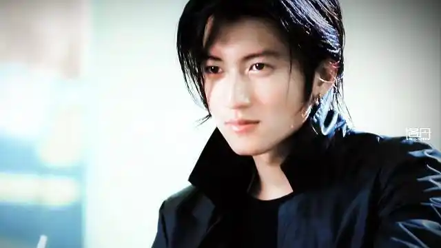 只想问他19岁长成了油画是个什么体验?谢霆锋/潮