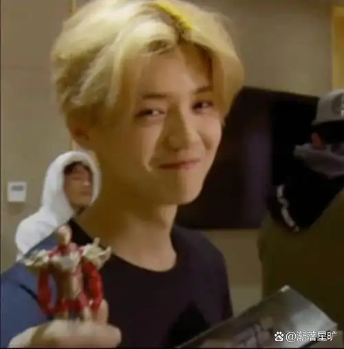 那些我收藏超久的鹿晗头像