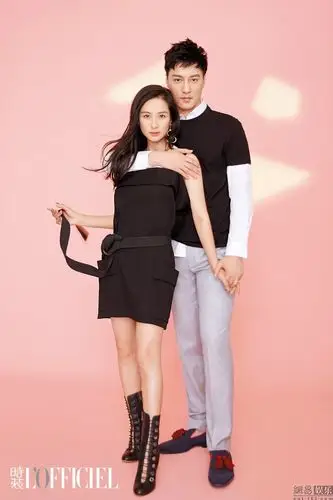 陶昕然何建泽大片曝光 低调打造稳稳幸福