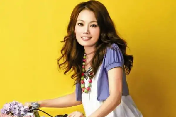 容祖儿春卷事件是什么爆红后的八卦梗系谣言