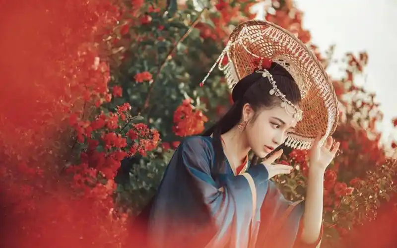 绝色倾城古装美女写真图片电脑壁纸