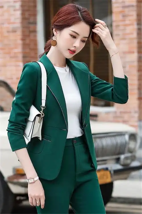 西服套装女时尚气质秋冬新款名媛小香风职业小西装百搭工装两件套