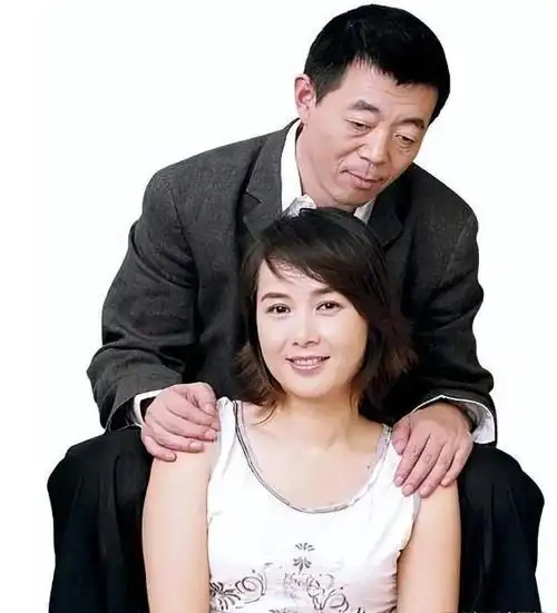 演员蒋雯丽:屡被劈腿却不离婚,她的做法让顾长卫有苦难言