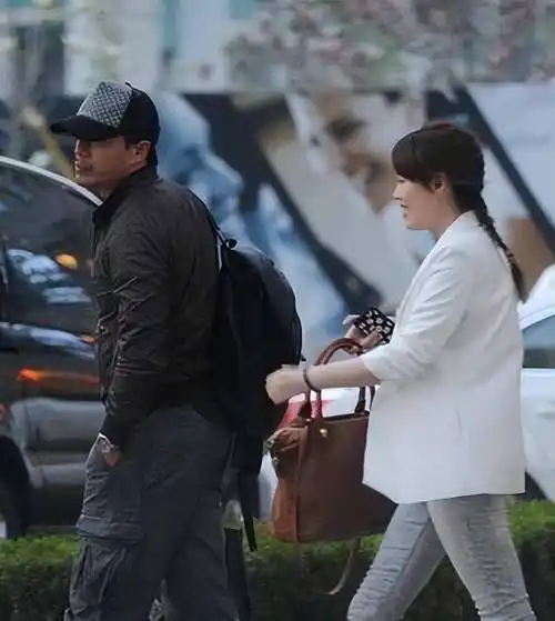 段奕宏:错过陶虹,女友陪他从穷小子到影帝,父亲的离世让他愧疚_王瑾