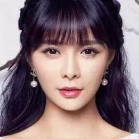 中国内地女主持人沈梦辰头像沈梦辰性感写真图片