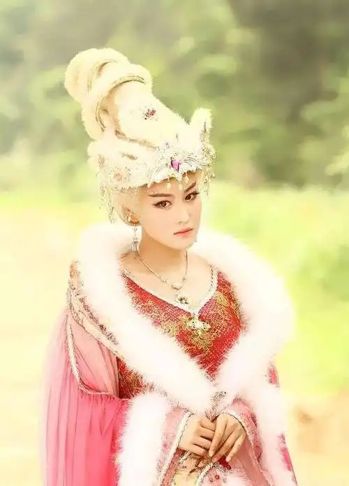 2014《封神英雄榜》张馨予版的妲己