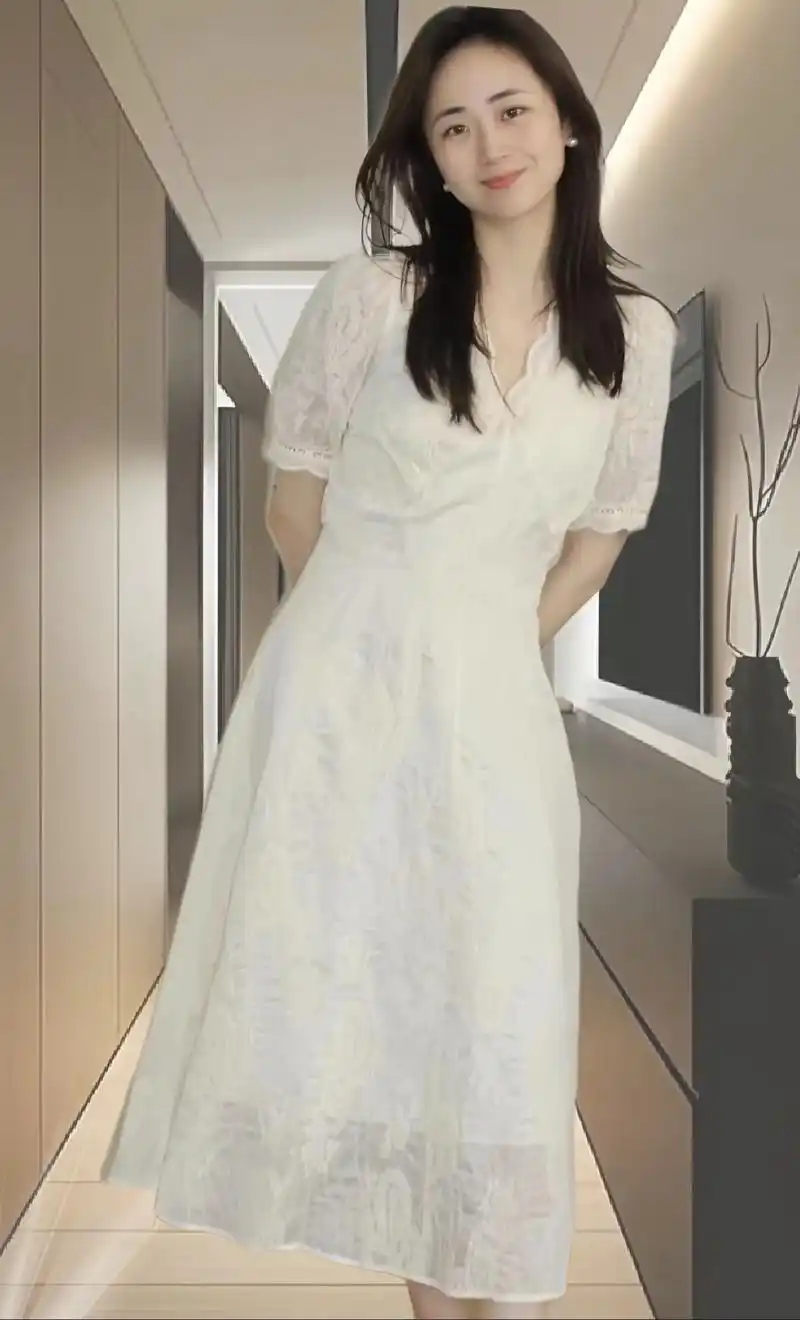 夏天穿这条仙女裙也太温柔了吧! 姐妹们!