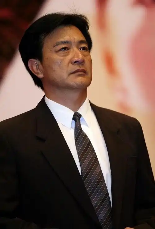 周里京的消失,是文艺圈最大的悲哀_腾讯新闻