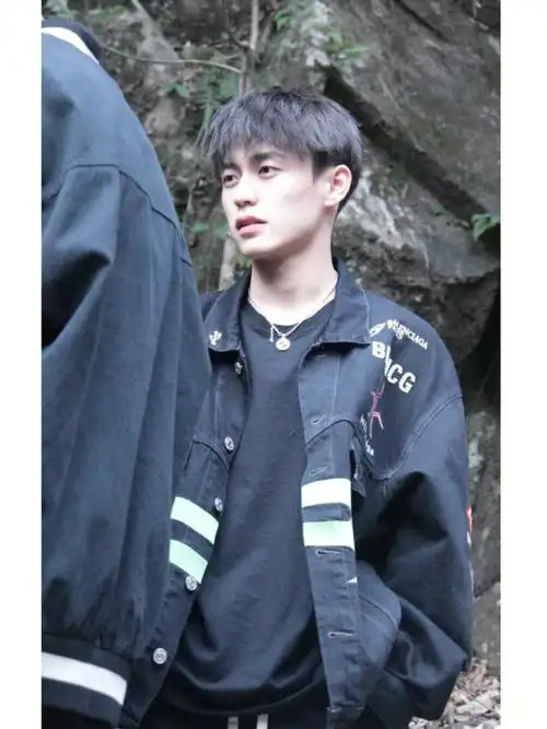 余庆伟图片集合