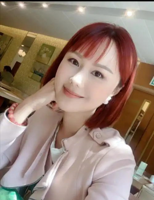 现实中却是最强学霸,公司女老板_刘思希