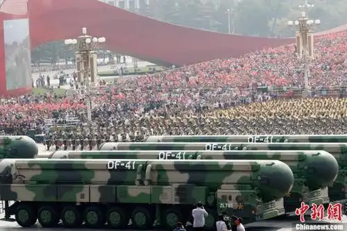 国庆70周年阅兵展现中国军队硬实力
