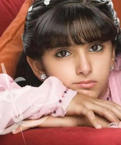 迪拜"最美公主"萨拉玛:靠美貌生活奢靡,却沦为生育工具?