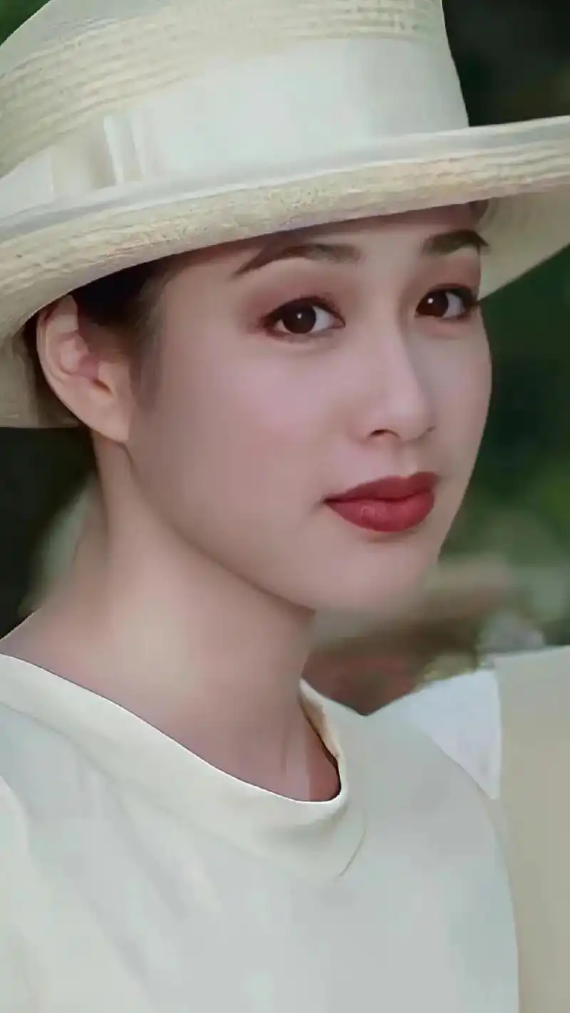 钟丽缇年轻的样子纯欲天花板